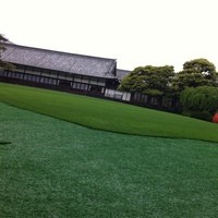 羽衣 - 明治記念館の庭。美しい。