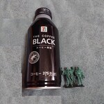 セブンイレブン - ドリンク写真:THE COFFEE ブラック 375g　118円