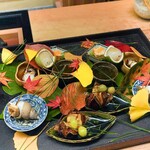 宮坂 - 栗、銀杏、白ばい貝、もずく、あん肝、手毬寿司