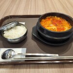 韓国料理Bibim - スンドゥブチゲにご飯セット