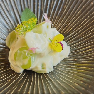 ビストロベースですが和食(居酒屋）メニューもあります。