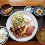 Okinawa Shokudou Sakaba Giboshouten - 