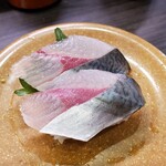 亀正くるくる寿司 - 関さば