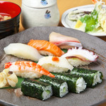 Daruma Kozou - 新鮮なネタの旨みがぞんぶんに味わえる『昼寿司』