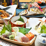 Daruma Kozou - 寿司や刺身、天ぷらなど、さまざまな旬の味覚をご用意
