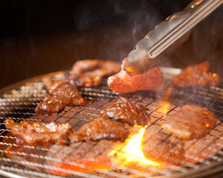Yakiniku Ron - 炭火でお肉の旨みを引き出します！！