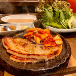 湘南韓国料理GOKAN - サムギョプサル
