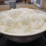 おふくろ亭 - 2022/11/13
      ホル鍋定食 ニンニク マカロニサラダ 大飯 500円
      フライ3品 100円 ✴︎黒ハンペン、竹輪、コロッケ