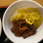 おふくろ亭 - 2022/11/13
      ホル鍋定食 ニンニク マカロニサラダ 大飯 500円
      フライ3品 100円 ✴︎黒ハンペン、竹輪、コロッケ