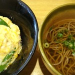 更科 - きつね丼とミニそば　５００円