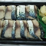 鮨大 - 鯖押し寿司700円