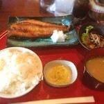 マンディール - インド料理屋で焼魚定食750円〜(^^)
