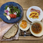 咄々々 - ベーコンエッグサンドにして、食べマスタ〜(^_^)v