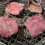 YAKINIKU BON'S - タン塩