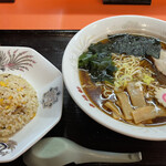 Touyouken - 今週のサービスセット（Aセットラーメン・半チャーハン）