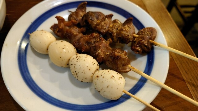 Bincho Oogiya Oozone Ekimaeten Hanare