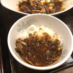 北京飯店 - もったいないから麻婆汁をぶっかちまいました❤