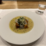 シャントレル - ❾ジロール茸と甘鯛のヴァプール、里芋、長ネギ。