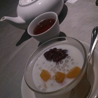 雪園 京橋店 - ・豚角煮と豆腐のピリ辛石鍋ごはん の　デザート
