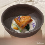 プチレストラン ブーケ・ド・フランス - 甘鯛の鱗焼 貝のフォンのエスプーマ