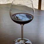 プティレストラン グーテ - グラス赤ワイン