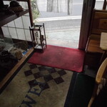 フライドチキン - 店内は個性的