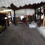 フライドチキン - 店内は個性的