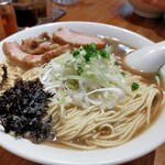 中村屋総本山 - 煮干そば 大 (780円)