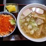 Memboumaruni - いくら親子丼　中華そば