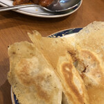 春香園 - パリパリの羽付餃子