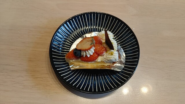 マロン｜知床斜里の人気ケーキ店｜手作りスイーツとカフェメニュー