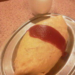 デンキヤホール - ヨシカミにも劣らないオムライス（650円）