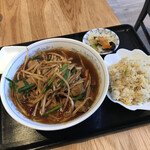 中華料理 華宴 - 