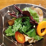 傳 - (2022/11 訪問)傳サラダ。