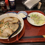 Shinchuuka Sanshokushiki - 叉焼麺