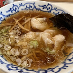 支那そば月や - 