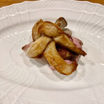 f - 桜豚と平茸のソテーです