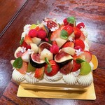 LESS by Gabriele Riva & Kanako Sakakura - 