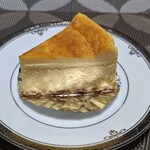 をかし東城 - お酒を使ったチーズケーキ