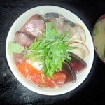 七冨久 - 日替り海鮮丼