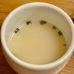 Hakata Mizutaki Sawachou - 水炊きの前のお約束　鳥スープのお味見です