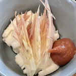 お好み焼き 鉄ちゃん - 長芋と茗荷の梅肉和え　これはありそうでない美味い酒肴ですね