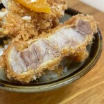 とんかつ 栄ちゃん - 最高の断面でせう