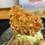 とんかつ 栄ちゃん - 食べると、