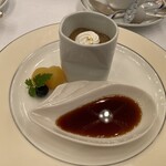 ソラリア西鉄ホテル - デザートはほうじ茶のプリン、和三盆のソースをかけていただきました。