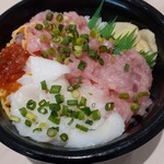 魚丼 - 