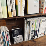 本の読める店 fuzkue - 