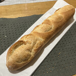 パン工場 - 料理写真:バケット