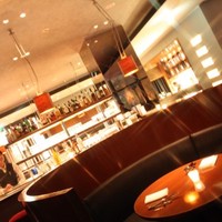 37 Steakhouse & Bar - 