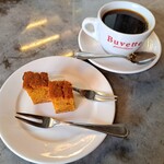 Buvette - ランチセットの焼き菓子　りんごのキャラメルパウンドかな(？)しっとり美味しかった　コーヒーはやや深入り